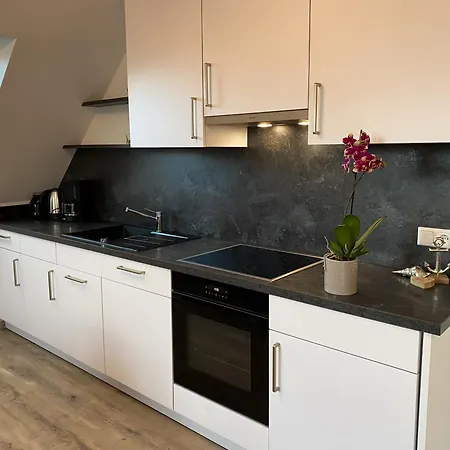 Gaestehaus Mirali Apartament *