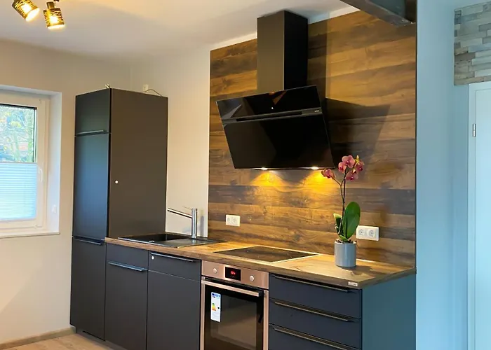 Gaestehaus Mirali * 卡罗利嫩西尔